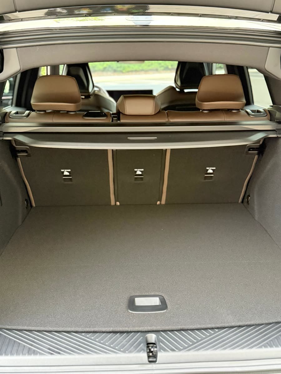 BMW X3 xDrive — photo 3 of 14