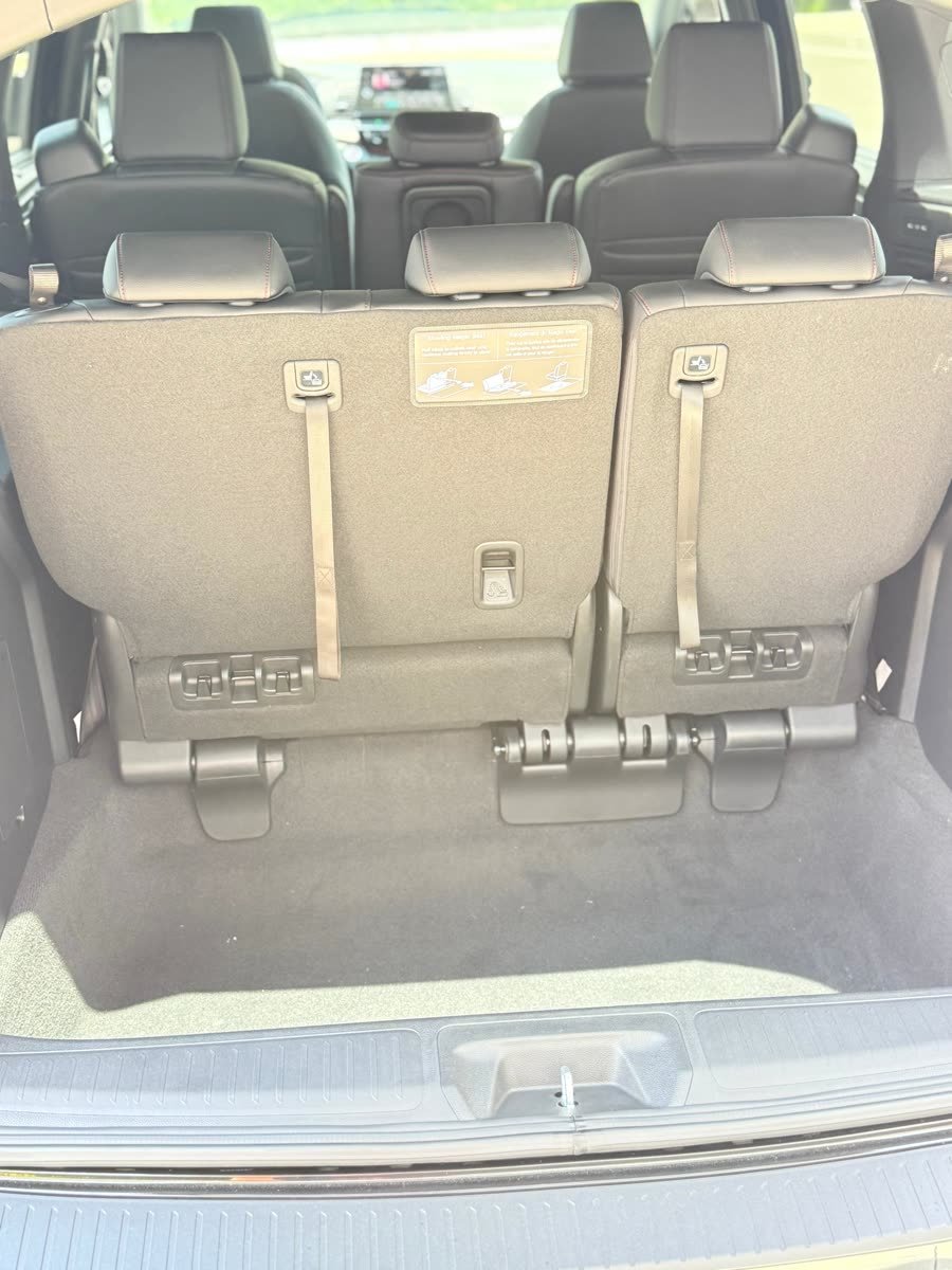 Honda Odyssey Sport Black — photo 5 of 10