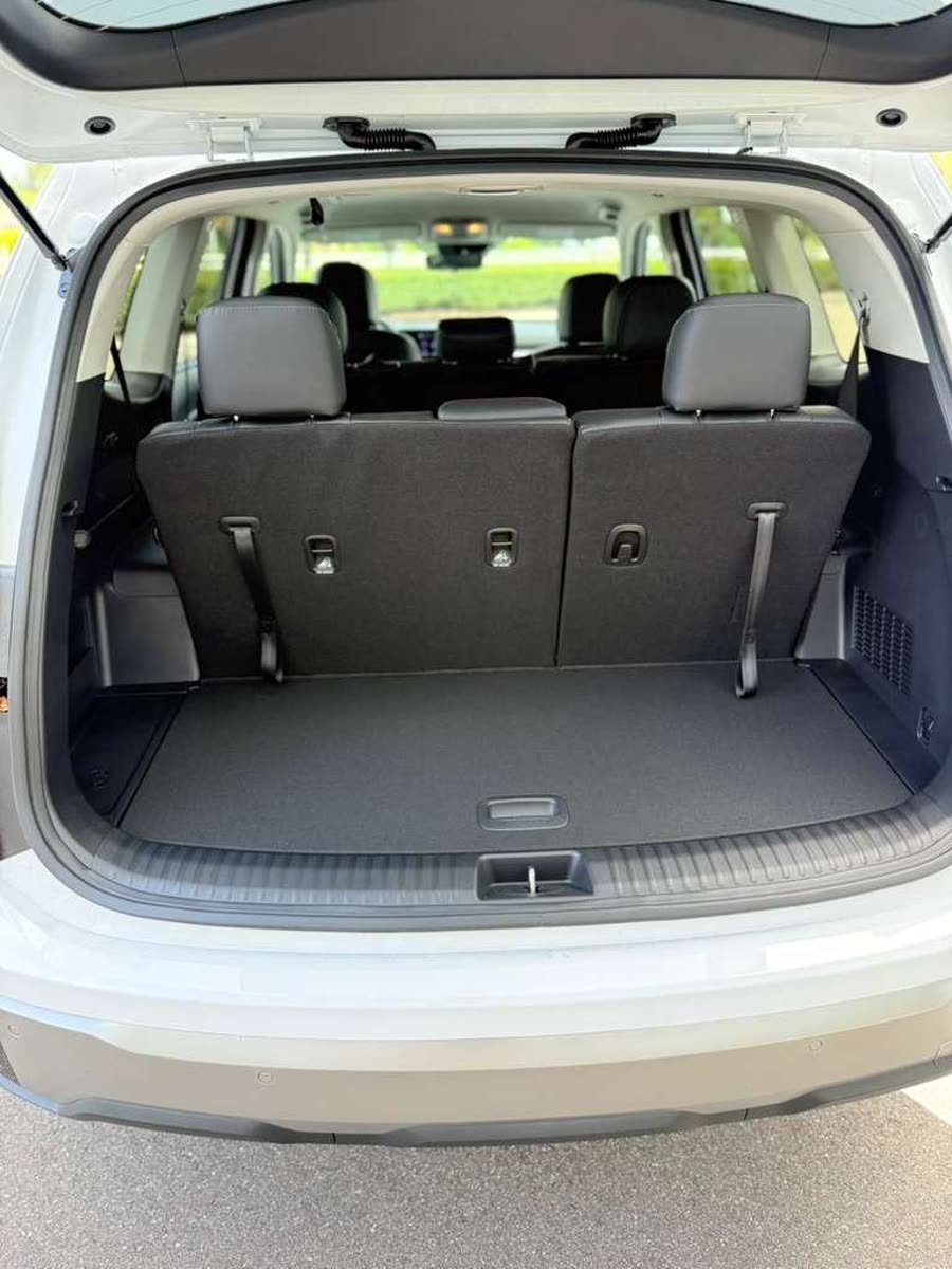 Kia Telluride LX — photo 2 of 10