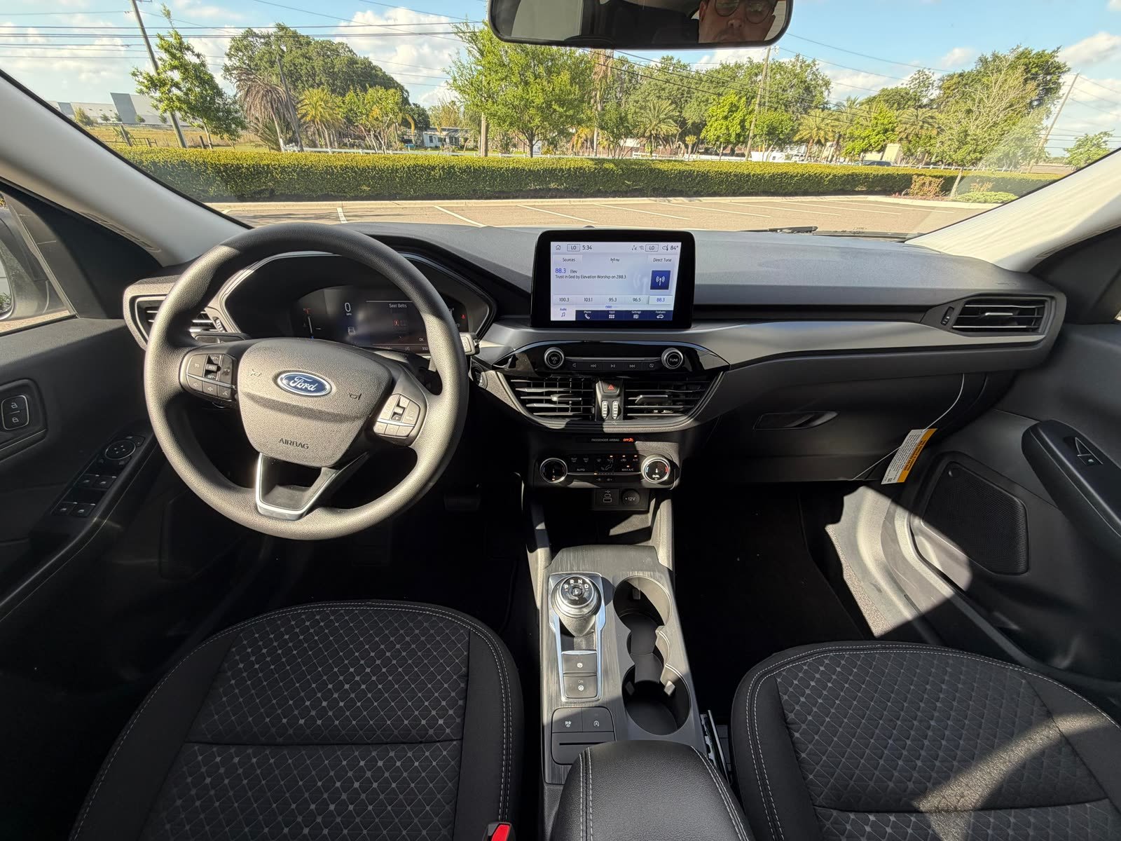 Ford Escape — photo 7 of 7