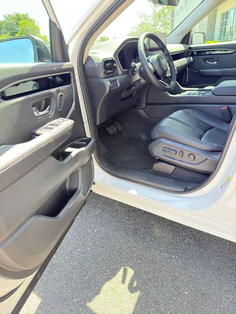 Honda Pilot EX-L — photo 7 of 13