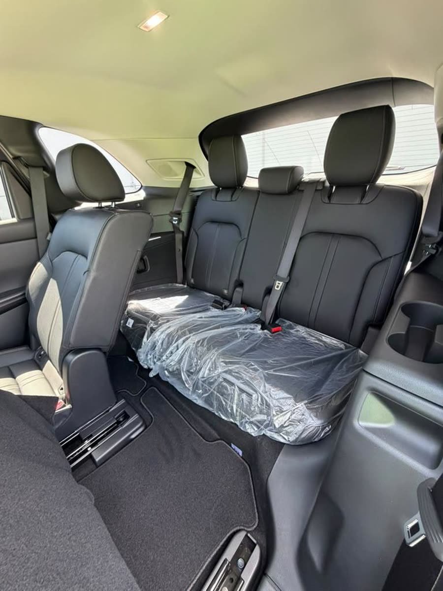 Mazda CX-90 Hybrid — photo 5 of 14