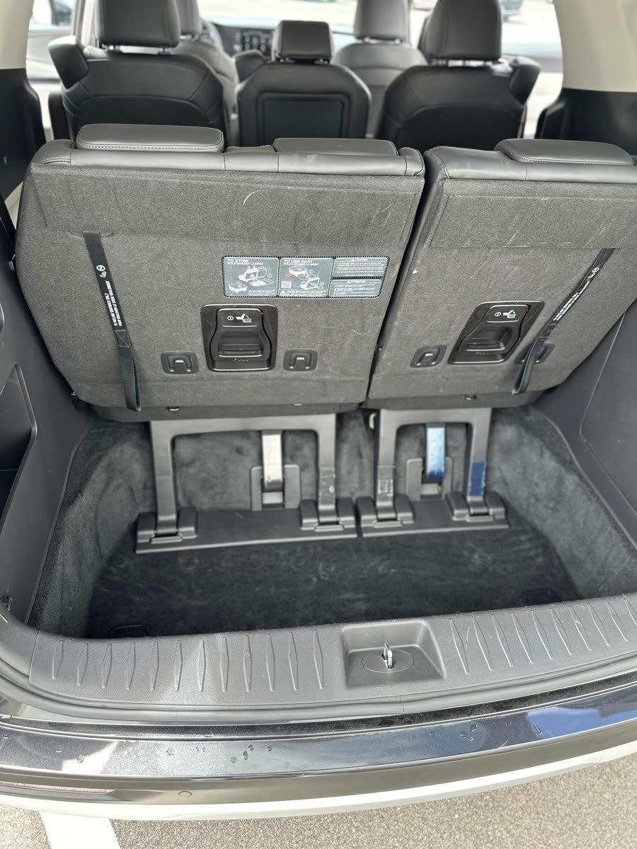 Kia Carnival Gray — photo 4 of 15