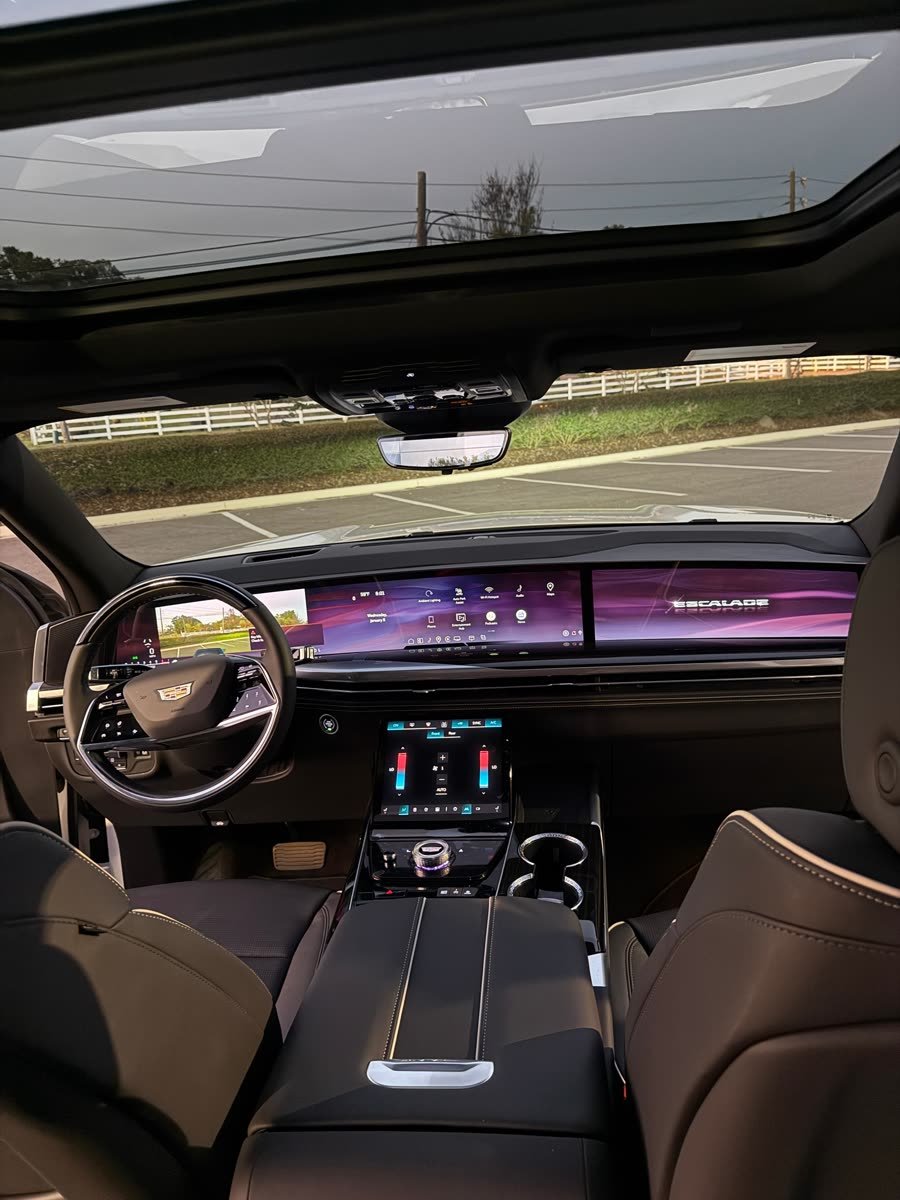 Cadillac Escalade ESV 2025 White — photo 5 of 14