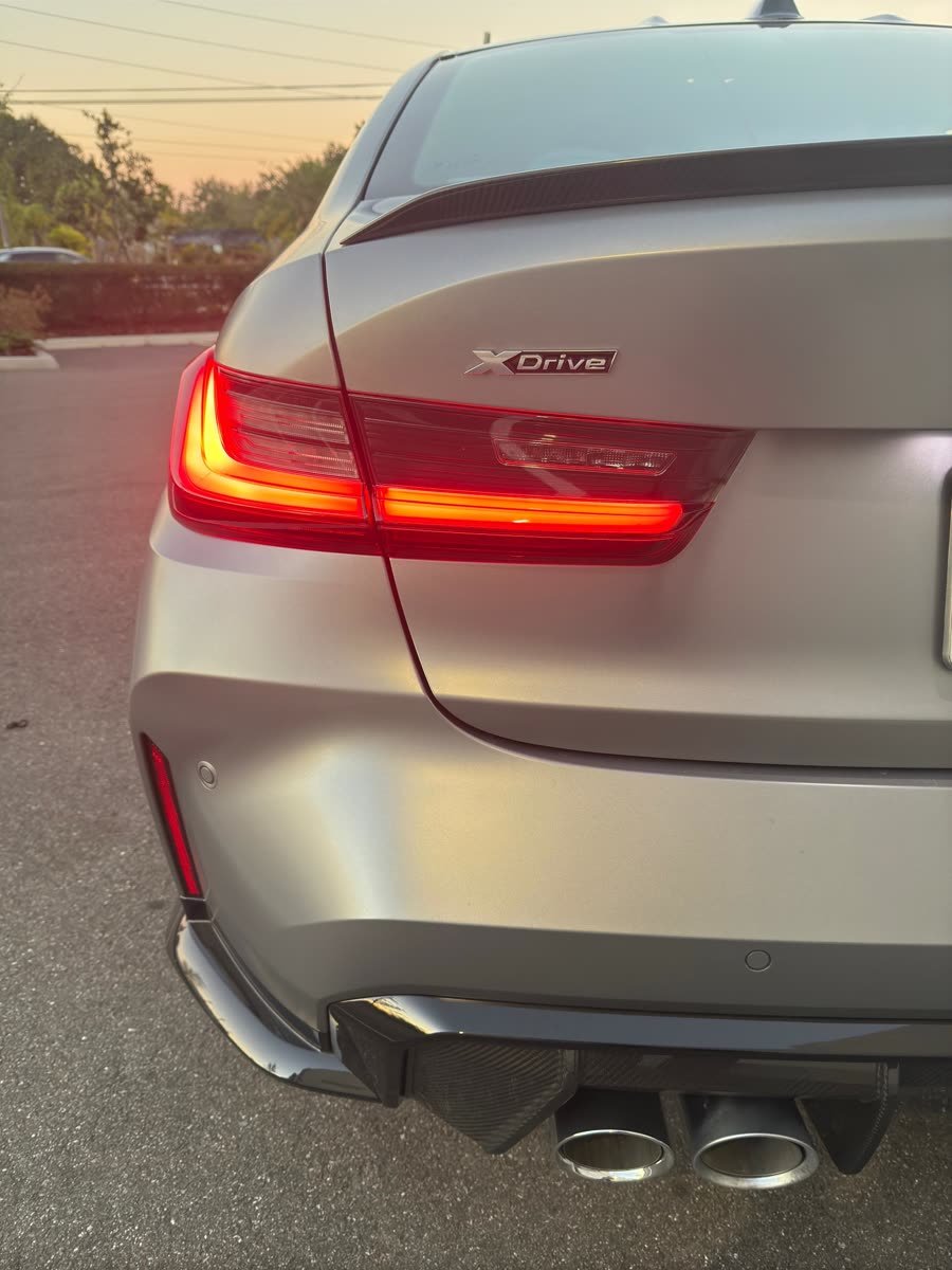 BMW M3 Competition — photo 8 of 10