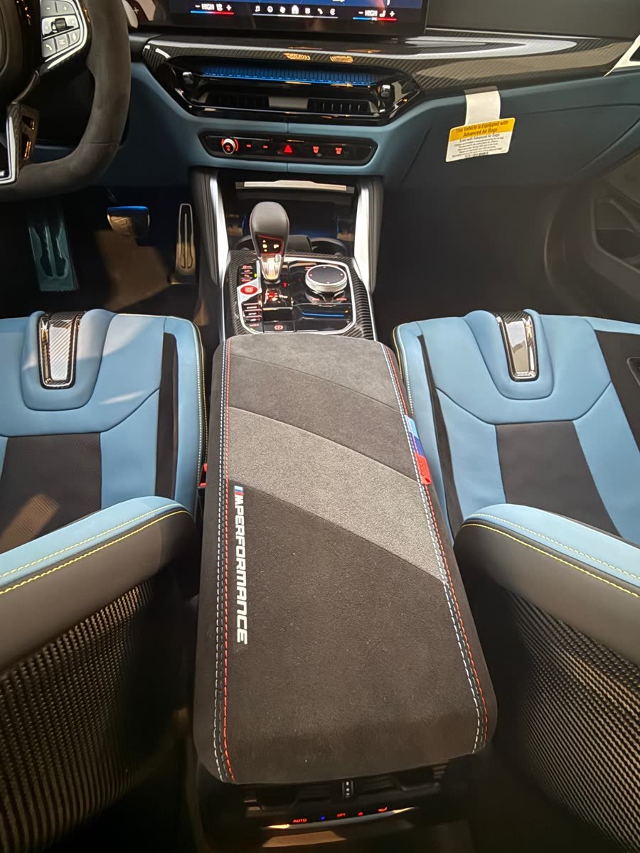 BMW M3 Competition — photo 4 of 10