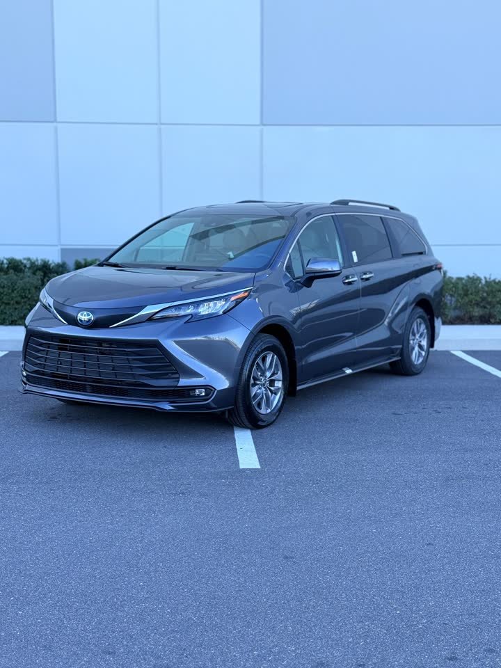 Minivans
